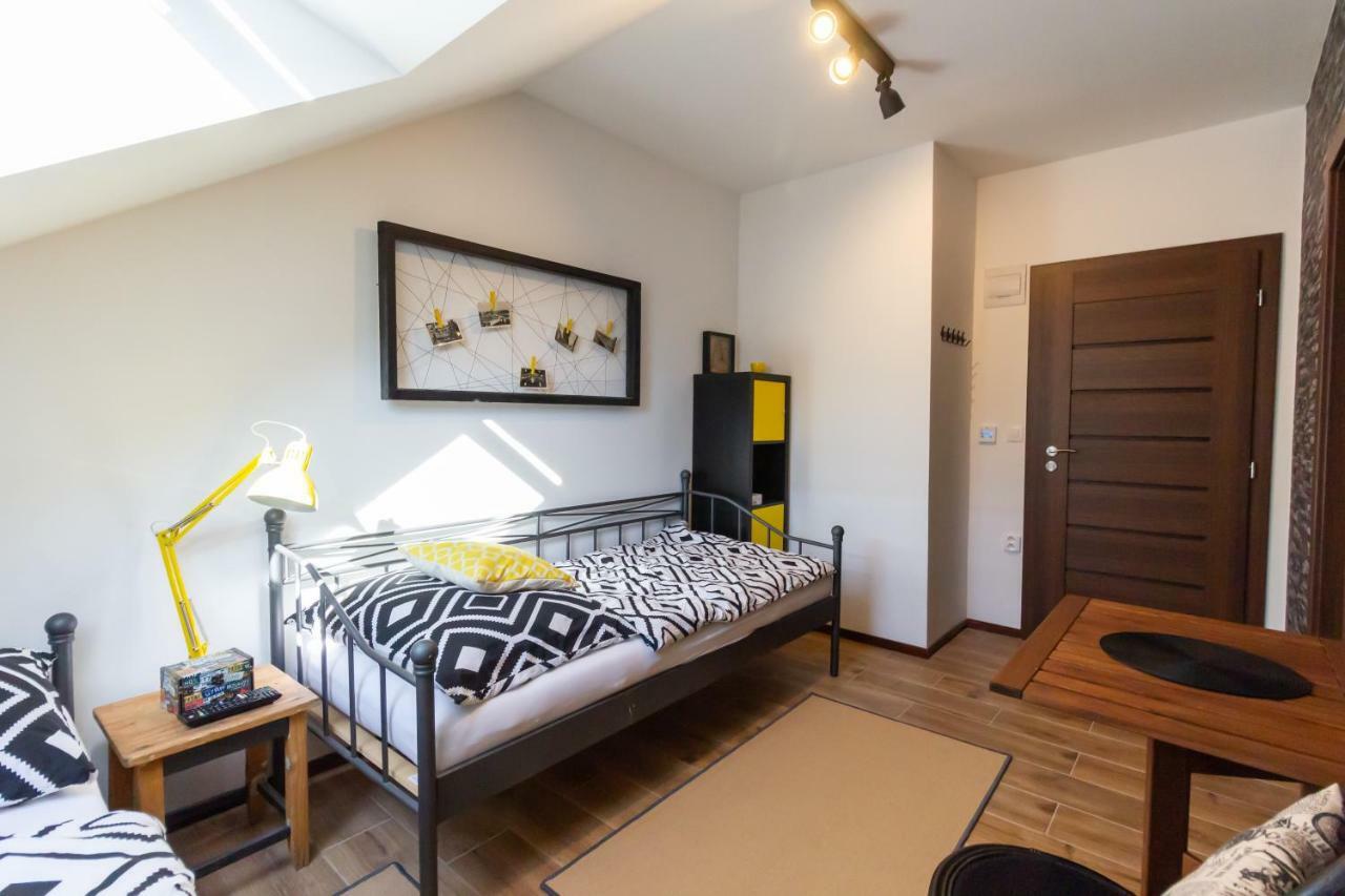Arya Vila Piest'any Ngoại thất bức ảnh