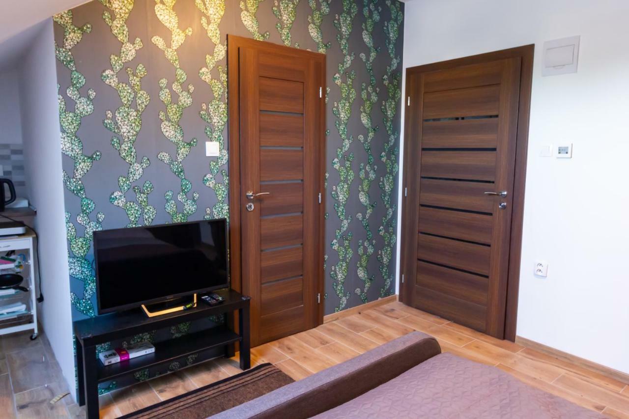 Arya Vila Piest'any Ngoại thất bức ảnh